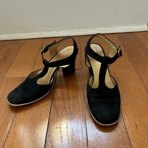 Vintage Gucci T Strap suede black heels
